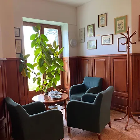 Várkert Panzió 4* Miskolc