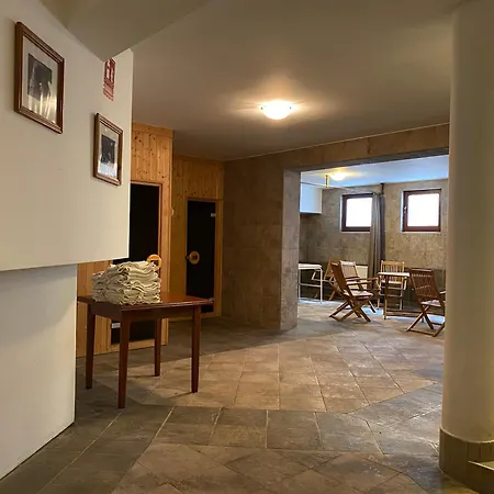 Varkert Panzio בית הארחה 4*