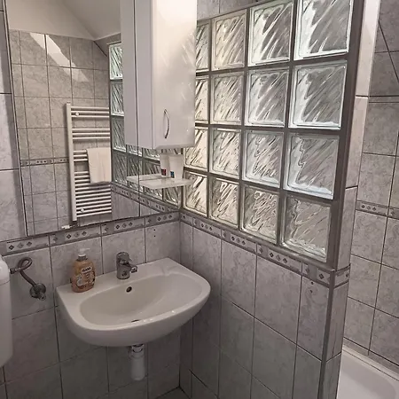 Casa de hóspedes Várkert Panzió 4*